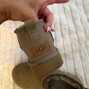 UGG  Ankle Boot